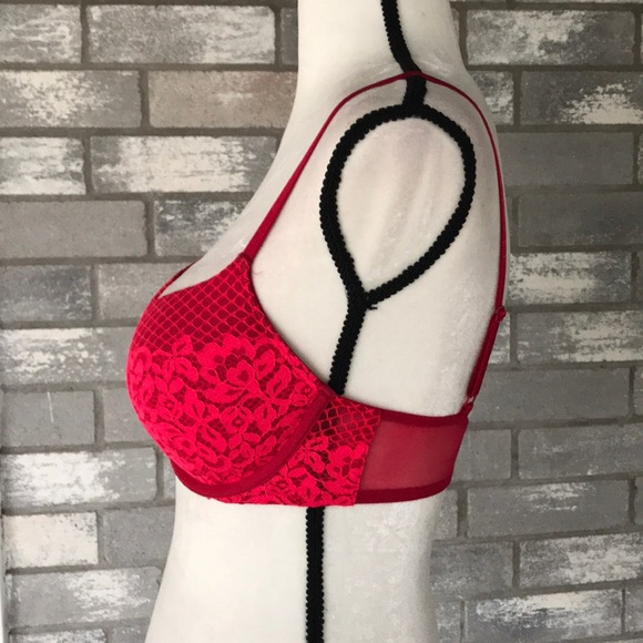 Victoria’s Secret push-up bra size 32D - Picture 5 of 10